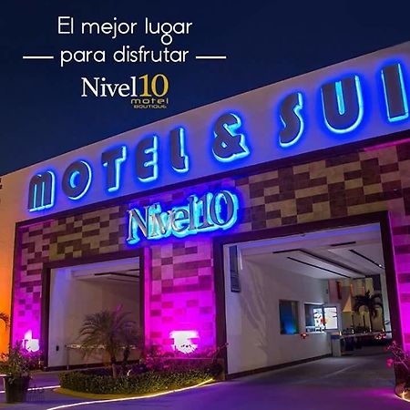 Nivel 10 Hotel Manzanillo Exterior photo
