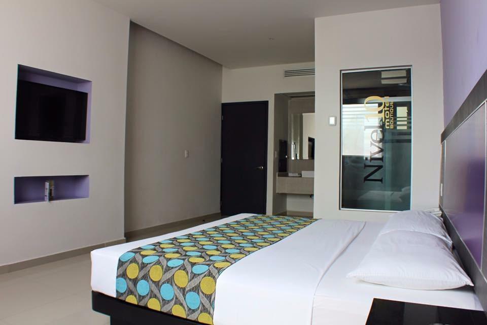 Nivel 10 Hotel Manzanillo Exterior photo